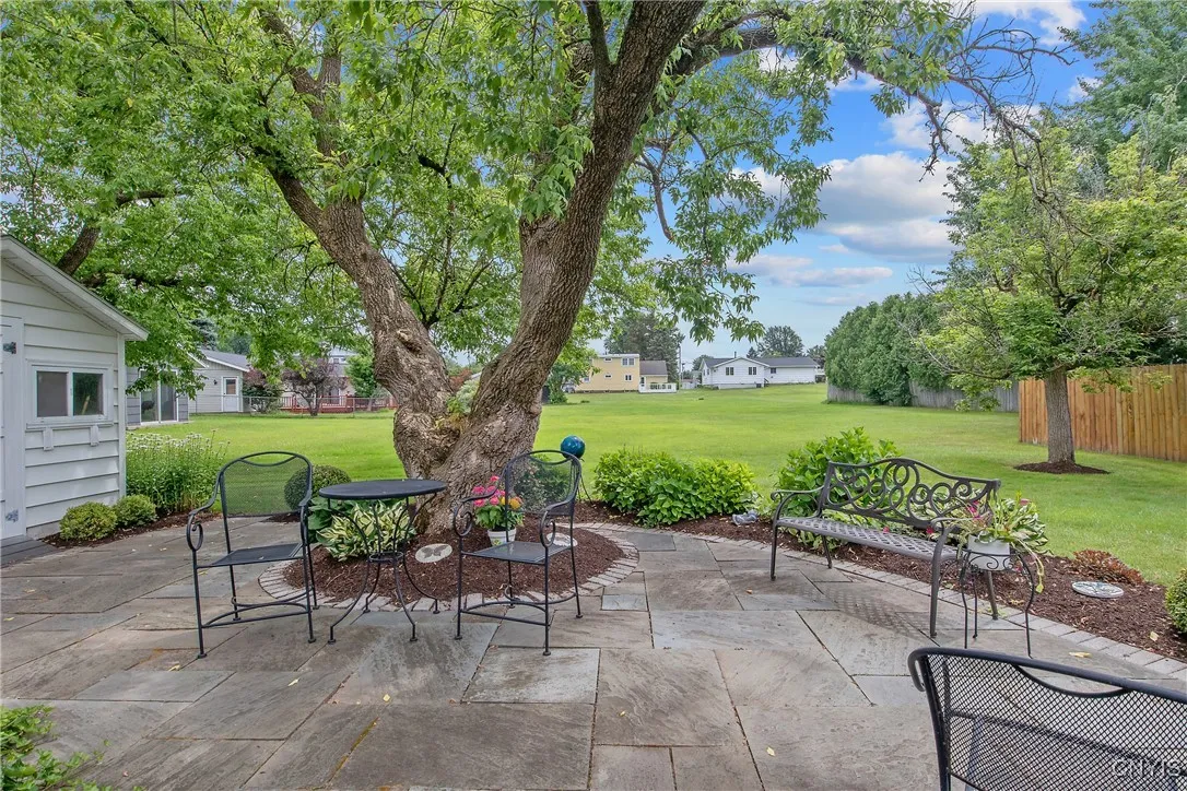 106 Mcardell Road, Salina, New York 13088, Salina, New York 13088, 4 Bedrooms Bedrooms, 10 Rooms Rooms,2 BathroomsBathrooms,Residential,Closed,106 Mcardell Road, Salina, New York 13088,0,S1620013