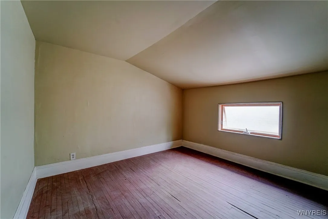 725 Linwood Avenue, Buffalo, New York 14209, Buffalo, New York 14209, 4 Bedrooms Bedrooms, ,3 BathroomsBathrooms,Residential,For Sale,725 Linwood Avenue, Buffalo, New York 14209,B1622525