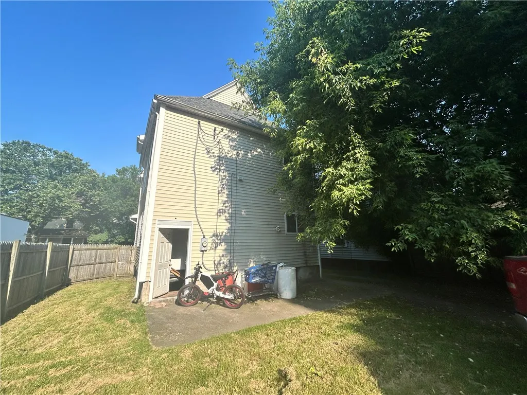 727 Dewey Avenue, Rochester, New York 14613, Rochester, New York 14613, 6 Bedrooms Bedrooms, 8 Rooms Rooms,3 BathroomsBathrooms,Residential,For Sale,727 Dewey Avenue, Rochester, New York 14613,R1622666