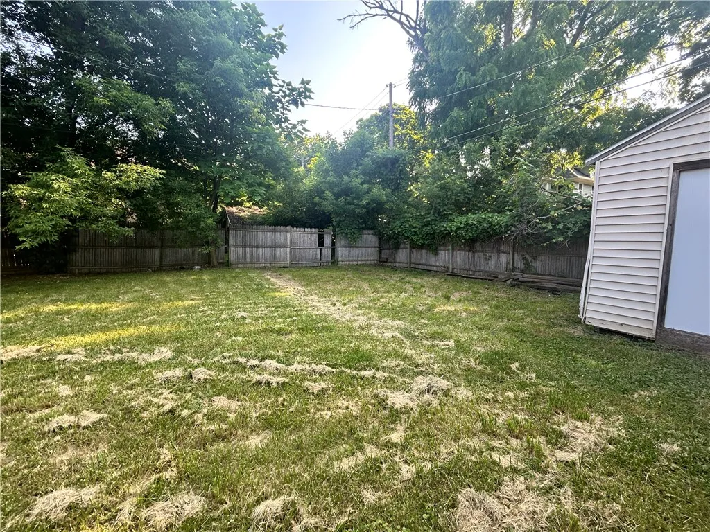 727 Dewey Avenue, Rochester, New York 14613, Rochester, New York 14613, 6 Bedrooms Bedrooms, 8 Rooms Rooms,3 BathroomsBathrooms,Residential,For Sale,727 Dewey Avenue, Rochester, New York 14613,R1622666