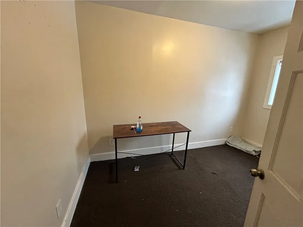 727 Dewey Avenue, Rochester, New York 14613, Rochester, New York 14613, 6 Bedrooms Bedrooms, 8 Rooms Rooms,3 BathroomsBathrooms,Residential,For Sale,727 Dewey Avenue, Rochester, New York 14613,R1622666