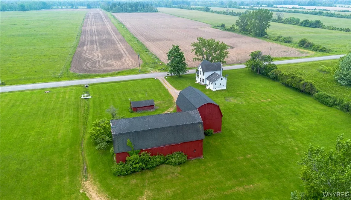 11131 Lakeshore Road, Yates, New York 14098, Yates, New York 14098, 3 Bedrooms Bedrooms, 6 Rooms Rooms,2 BathroomsBathrooms,Residential,For Sale,11131 Lakeshore Road, Yates, New York 14098,B1622645