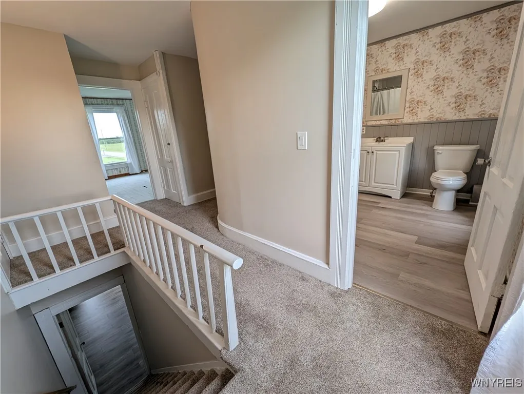 11131 Lakeshore Road, Yates, New York 14098, Yates, New York 14098, 3 Bedrooms Bedrooms, 6 Rooms Rooms,2 BathroomsBathrooms,Residential,For Sale,11131 Lakeshore Road, Yates, New York 14098,B1622645