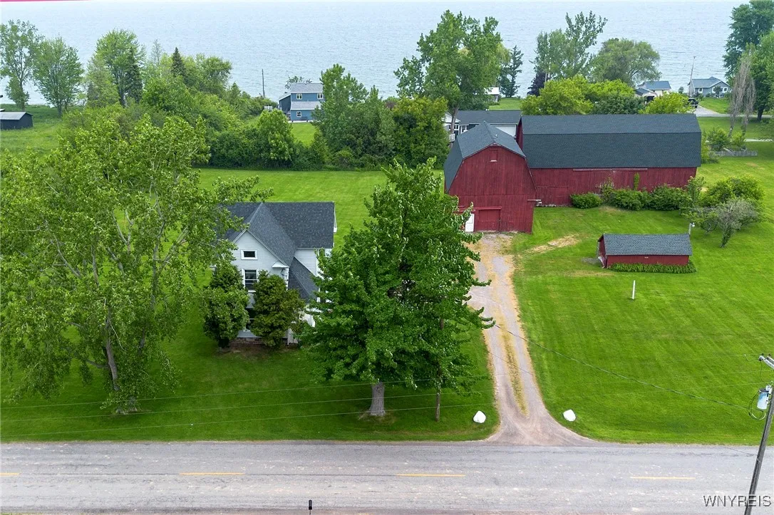 11131 Lakeshore Road, Yates, New York 14098, Yates, New York 14098, 3 Bedrooms Bedrooms, 6 Rooms Rooms,2 BathroomsBathrooms,Residential,For Sale,11131 Lakeshore Road, Yates, New York 14098,B1622645