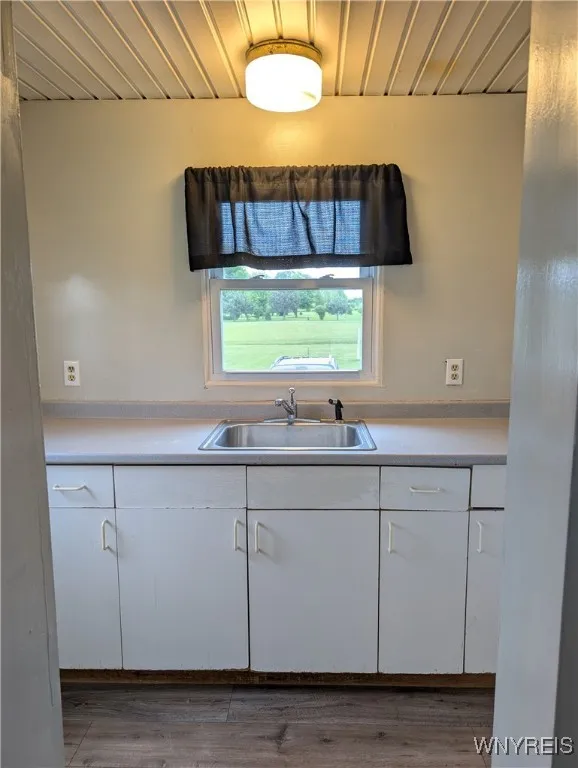 11131 Lakeshore Road, Yates, New York 14098, Yates, New York 14098, 3 Bedrooms Bedrooms, 6 Rooms Rooms,2 BathroomsBathrooms,Residential,For Sale,11131 Lakeshore Road, Yates, New York 14098,B1622645