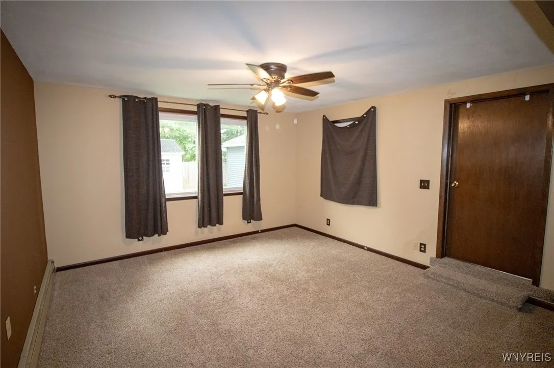 153 Peinkofer Drive, Cheektowaga, New York 14225, Cheektowaga, New York 14225, 4 Bedrooms Bedrooms, 7 Rooms Rooms,2 BathroomsBathrooms,Residential,For Sale,153 Peinkofer Drive, Cheektowaga, New York 14225,B1622222