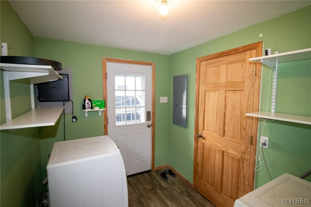 153 Peinkofer Drive, Cheektowaga, New York 14225, Cheektowaga, New York 14225, 4 Bedrooms Bedrooms, 7 Rooms Rooms,2 BathroomsBathrooms,Residential,For Sale,153 Peinkofer Drive, Cheektowaga, New York 14225,B1622222