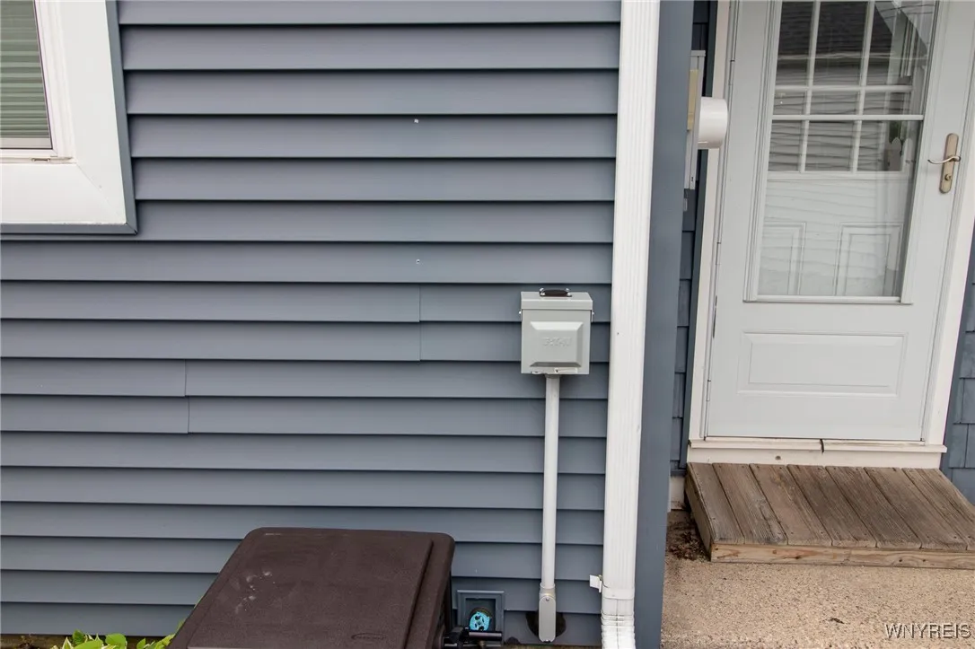 153 Peinkofer Drive, Cheektowaga, New York 14225, Cheektowaga, New York 14225, 4 Bedrooms Bedrooms, 7 Rooms Rooms,2 BathroomsBathrooms,Residential,For Sale,153 Peinkofer Drive, Cheektowaga, New York 14225,B1622222