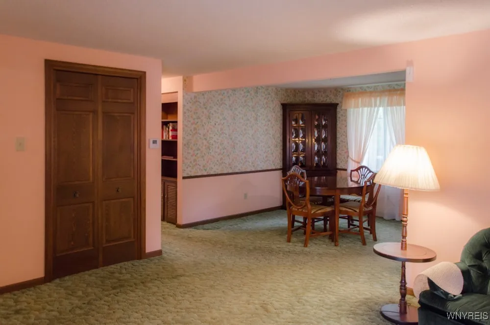 573 Locust Street, North Tonawanda, New York 14120, North Tonawanda, New York 14120, 3 Bedrooms Bedrooms, 7 Rooms Rooms,1 BathroomBathrooms,Residential,For Sale,573 Locust Street, North Tonawanda, New York 14120,B1622665