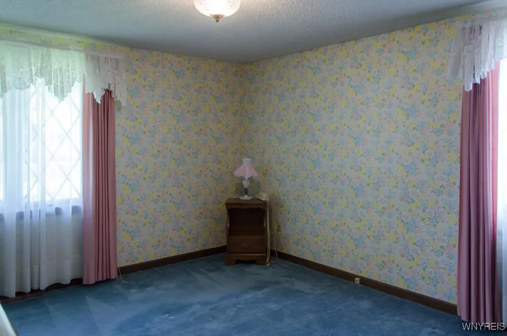 573 Locust Street, North Tonawanda, New York 14120, North Tonawanda, New York 14120, 3 Bedrooms Bedrooms, 7 Rooms Rooms,1 BathroomBathrooms,Residential,For Sale,573 Locust Street, North Tonawanda, New York 14120,B1622665