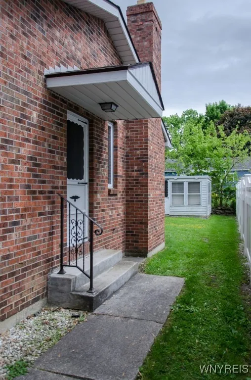 573 Locust Street, North Tonawanda, New York 14120, North Tonawanda, New York 14120, 3 Bedrooms Bedrooms, 7 Rooms Rooms,1 BathroomBathrooms,Residential,For Sale,573 Locust Street, North Tonawanda, New York 14120,B1622665