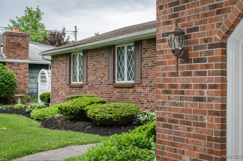 573 Locust Street, North Tonawanda, New York 14120, North Tonawanda, New York 14120, 3 Bedrooms Bedrooms, 7 Rooms Rooms,1 BathroomBathrooms,Residential,For Sale,573 Locust Street, North Tonawanda, New York 14120,B1622665