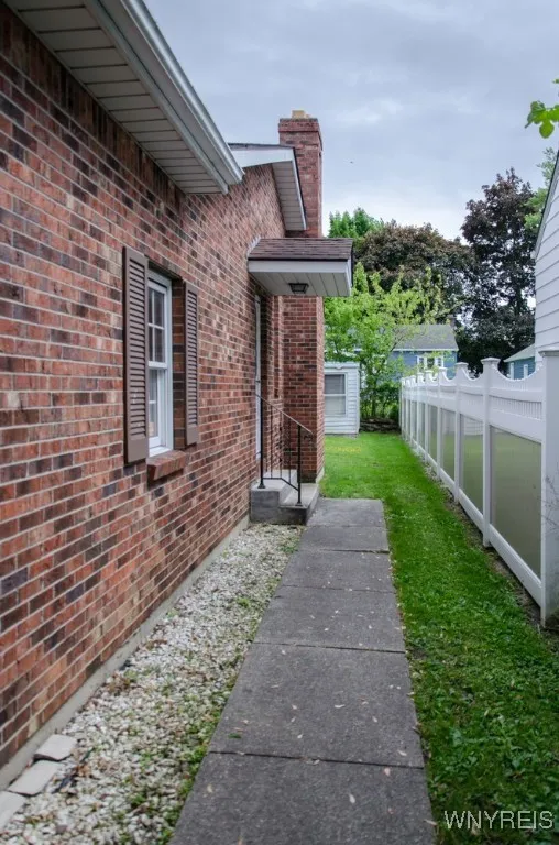 573 Locust Street, North Tonawanda, New York 14120, North Tonawanda, New York 14120, 3 Bedrooms Bedrooms, 7 Rooms Rooms,1 BathroomBathrooms,Residential,For Sale,573 Locust Street, North Tonawanda, New York 14120,B1622665