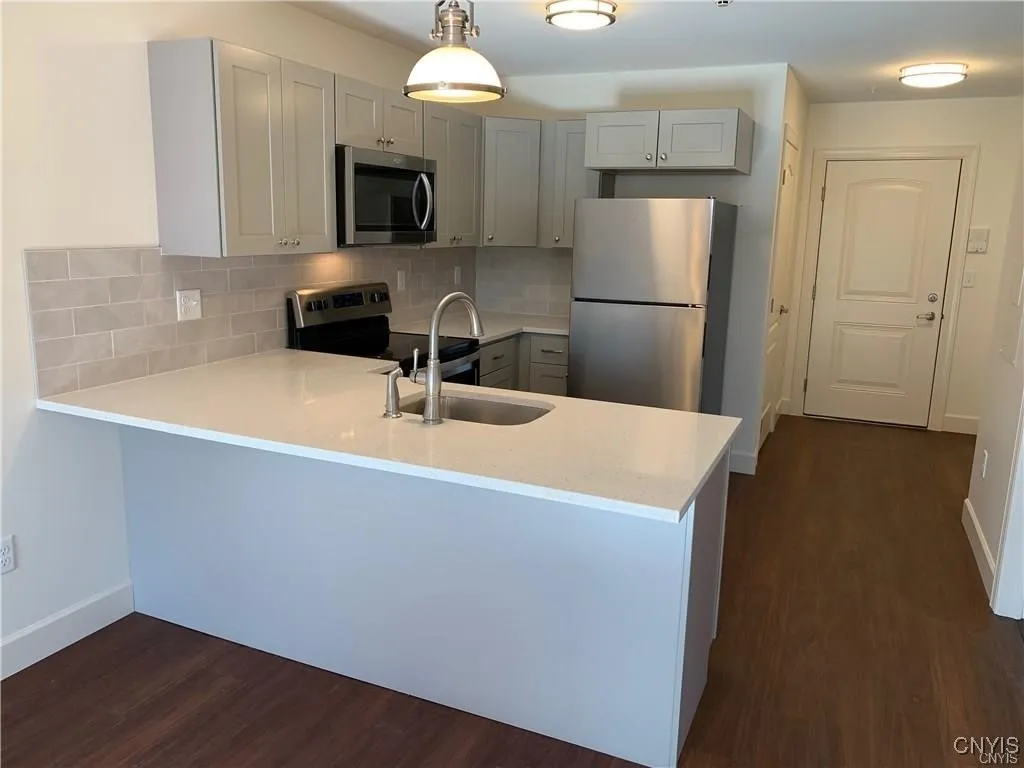 23 S Main Street 203, Homer, New York 13077, Homer, New York 13077, 1 Bedroom Bedrooms, 4 Rooms Rooms,1 BathroomBathrooms,Residential Lease,For Rent,23 S Main Street 203, Homer, New York 13077,S1622683