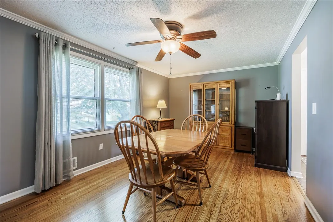 24 Battle Green Drive, Chili, New York 14624, Chili, New York 14624, 2 Bedrooms Bedrooms, 7 Rooms Rooms,1 BathroomBathrooms,Residential,For Sale,24 Battle Green Drive, Chili, New York 14624,R1622336