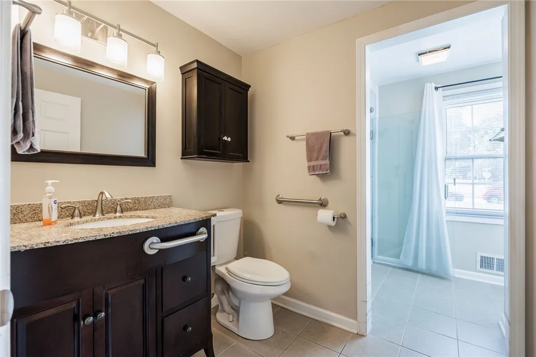 24 Battle Green Drive, Chili, New York 14624, Chili, New York 14624, 2 Bedrooms Bedrooms, 7 Rooms Rooms,1 BathroomBathrooms,Residential,For Sale,24 Battle Green Drive, Chili, New York 14624,R1622336