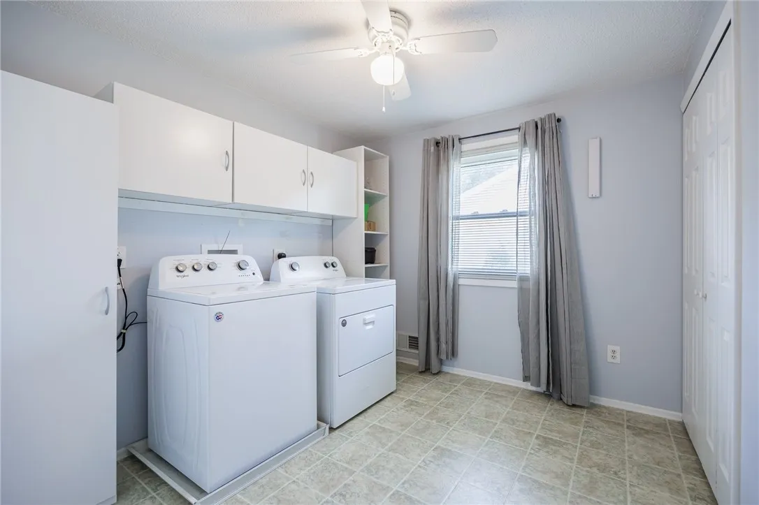 3rd bedroom converted to 1st fl laundry
