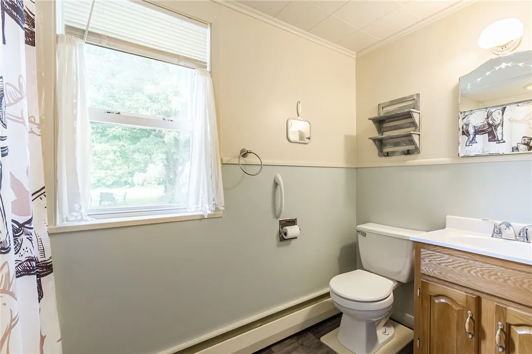 1209 Johnson Road, Palmyra, New York 14522, Palmyra, New York 14522, 2 Bedrooms Bedrooms, 6 Rooms Rooms,1 BathroomBathrooms,Residential,For Sale,1209 Johnson Road, Palmyra, New York 14522,R1621846