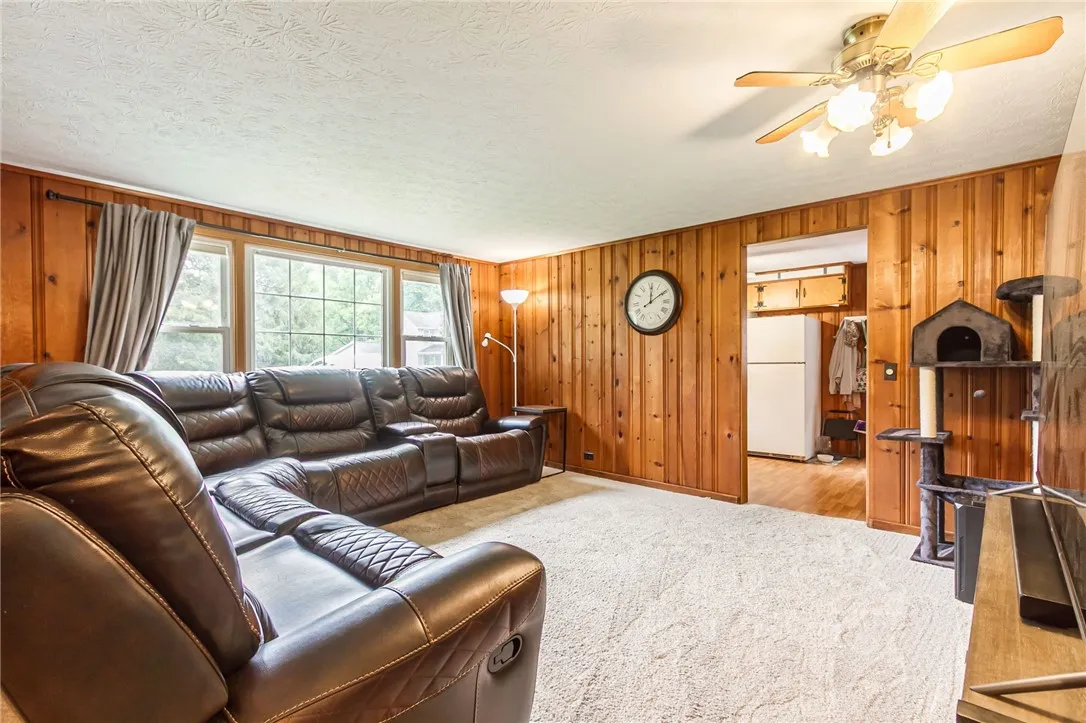 1209 Johnson Road, Palmyra, New York 14522, Palmyra, New York 14522, 2 Bedrooms Bedrooms, 6 Rooms Rooms,1 BathroomBathrooms,Residential,For Sale,1209 Johnson Road, Palmyra, New York 14522,R1621846