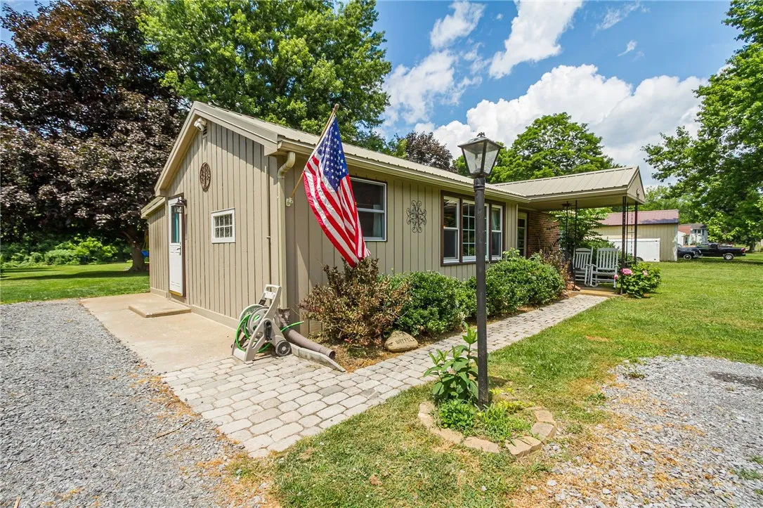 1209 Johnson Road, Palmyra, New York 14522, Palmyra, New York 14522, 2 Bedrooms Bedrooms, 6 Rooms Rooms,1 BathroomBathrooms,Residential,For Sale,1209 Johnson Road, Palmyra, New York 14522,R1621846