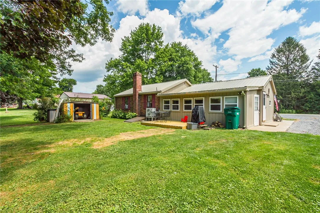1209 Johnson Road, Palmyra, New York 14522, Palmyra, New York 14522, 2 Bedrooms Bedrooms, 6 Rooms Rooms,1 BathroomBathrooms,Residential,For Sale,1209 Johnson Road, Palmyra, New York 14522,R1621846