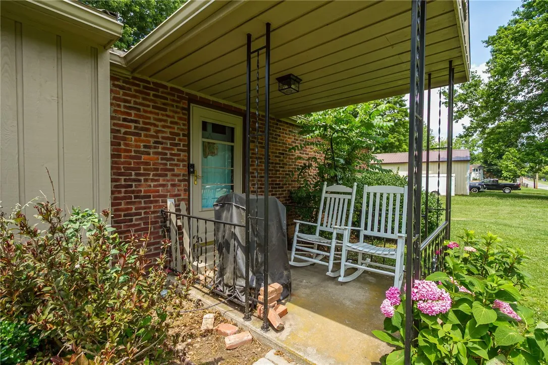 1209 Johnson Road, Palmyra, New York 14522, Palmyra, New York 14522, 2 Bedrooms Bedrooms, 6 Rooms Rooms,1 BathroomBathrooms,Residential,For Sale,1209 Johnson Road, Palmyra, New York 14522,R1621846
