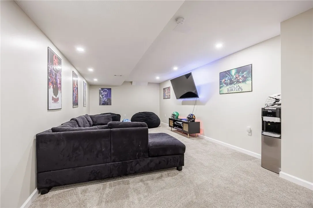 6121 County Road 41, Farmington, New York 14425, Farmington, New York 14425, 5 Bedrooms Bedrooms, 11 Rooms Rooms,2 BathroomsBathrooms,Residential,For Sale,6121 County Road 41, Farmington, New York 14425,R1622242