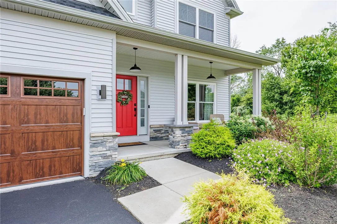 6121 County Road 41, Farmington, New York 14425, Farmington, New York 14425, 5 Bedrooms Bedrooms, 11 Rooms Rooms,2 BathroomsBathrooms,Residential,For Sale,6121 County Road 41, Farmington, New York 14425,R1622242