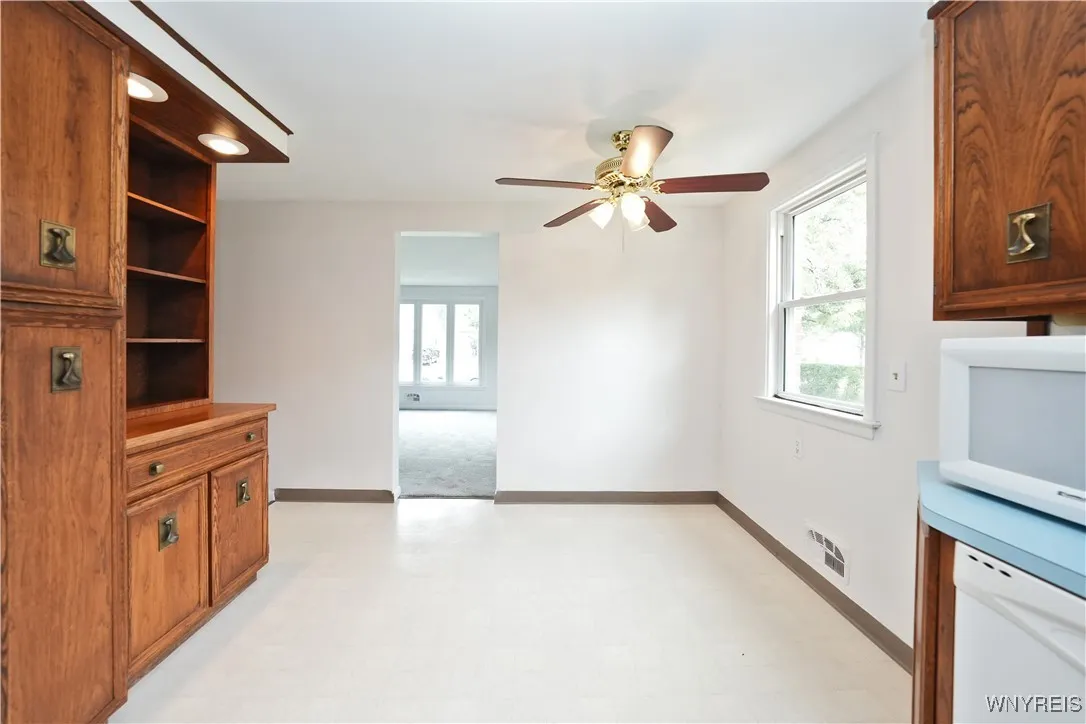 91 Moore Avenue, Tonawanda, New York 14223, Tonawanda, New York 14223, 3 Bedrooms Bedrooms, 6 Rooms Rooms,1 BathroomBathrooms,Residential,For Sale,91 Moore Avenue, Tonawanda, New York 14223,B1622321
