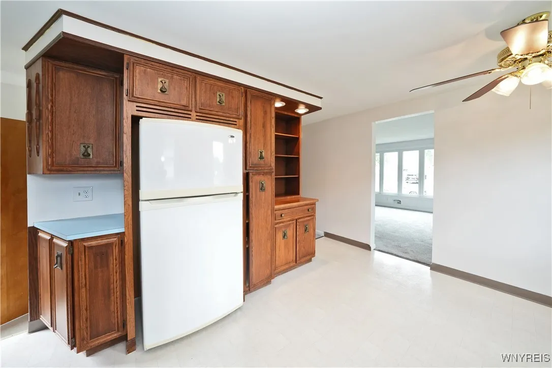 91 Moore Avenue, Tonawanda, New York 14223, Tonawanda, New York 14223, 3 Bedrooms Bedrooms, 6 Rooms Rooms,1 BathroomBathrooms,Residential,For Sale,91 Moore Avenue, Tonawanda, New York 14223,B1622321