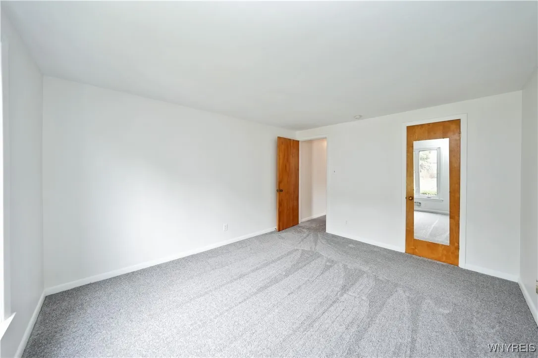 91 Moore Avenue, Tonawanda, New York 14223, Tonawanda, New York 14223, 3 Bedrooms Bedrooms, 6 Rooms Rooms,1 BathroomBathrooms,Residential,For Sale,91 Moore Avenue, Tonawanda, New York 14223,B1622321