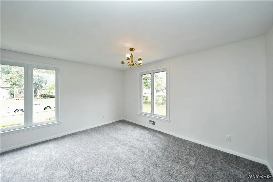 91 Moore Avenue, Tonawanda, New York 14223, Tonawanda, New York 14223, 3 Bedrooms Bedrooms, 6 Rooms Rooms,1 BathroomBathrooms,Residential,For Sale,91 Moore Avenue, Tonawanda, New York 14223,B1622321