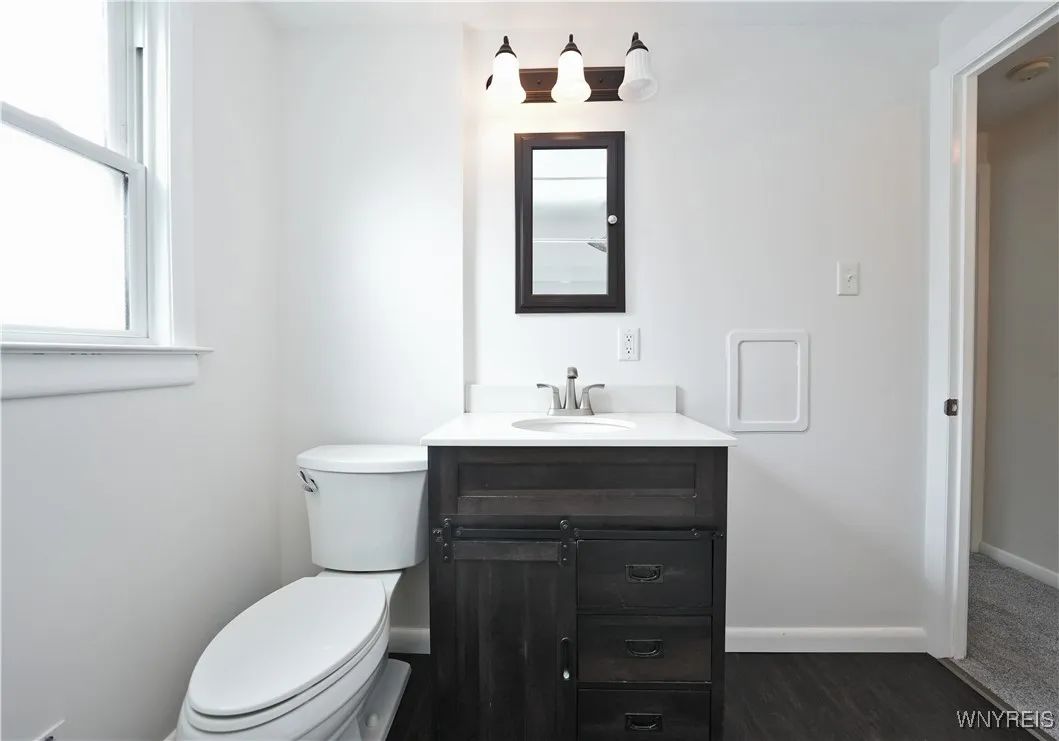 91 Moore Avenue, Tonawanda, New York 14223, Tonawanda, New York 14223, 3 Bedrooms Bedrooms, 6 Rooms Rooms,1 BathroomBathrooms,Residential,For Sale,91 Moore Avenue, Tonawanda, New York 14223,B1622321