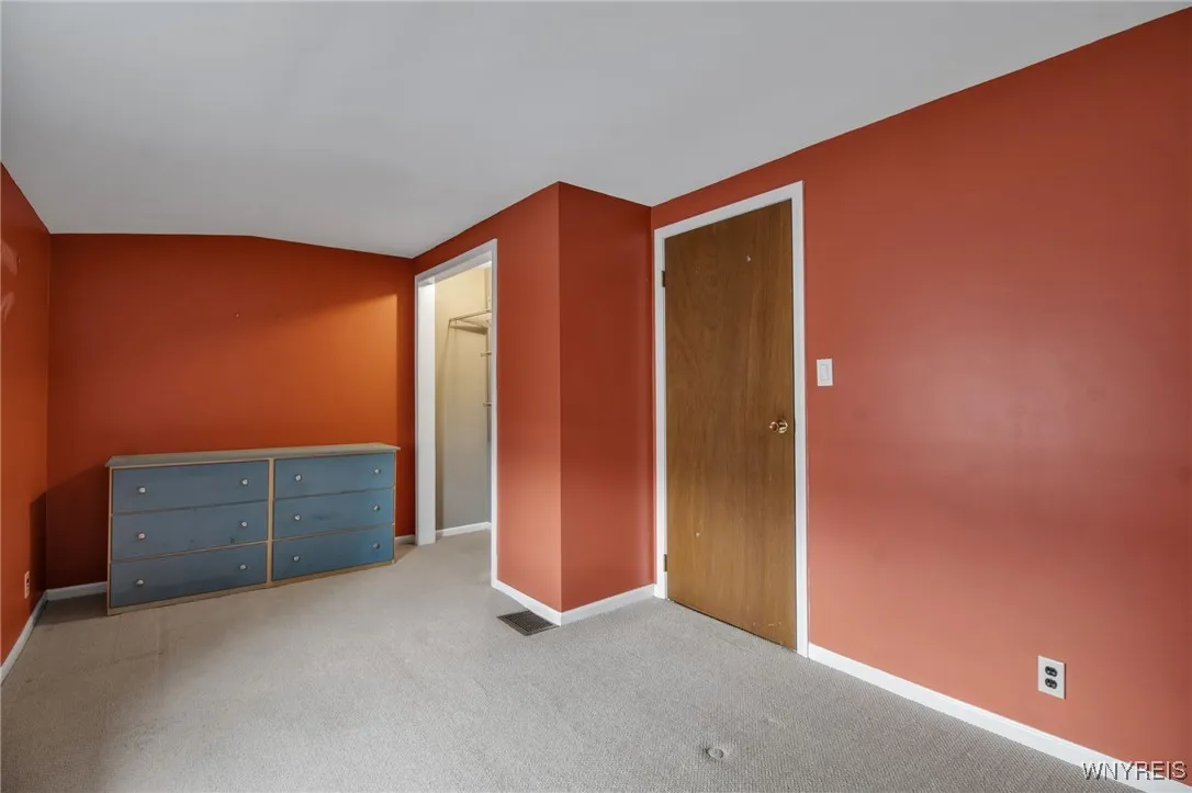 46 Central Boulevard, Cheektowaga, New York 14225, Cheektowaga, New York 14225, 4 Bedrooms Bedrooms, 7 Rooms Rooms,1 BathroomBathrooms,Residential,For Sale,46 Central Boulevard, Cheektowaga, New York 14225,B1618110