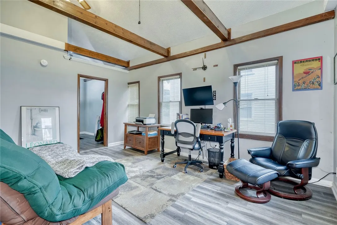 82 Richmond Street, Rochester, New York 14607, Rochester, New York 14607, 2 Bedrooms Bedrooms, 4 Rooms Rooms,1 BathroomBathrooms,Residential,For Sale,82 Richmond Street, Rochester, New York 14607,R1617340