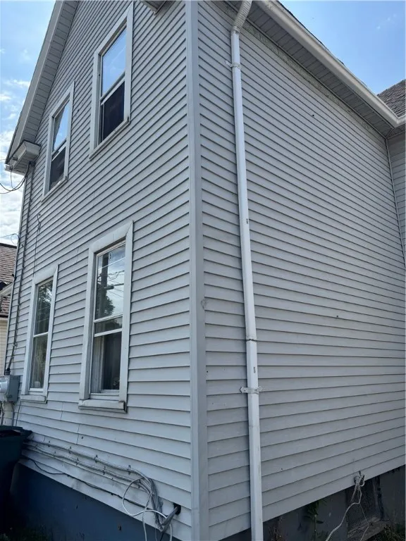 57 Dale Street, Rochester, New York 14621, Rochester, New York 14621, 7 Bedrooms Bedrooms, ,2 BathroomsBathrooms,Residential,For Sale,57 Dale Street, Rochester, New York 14621,R1622649