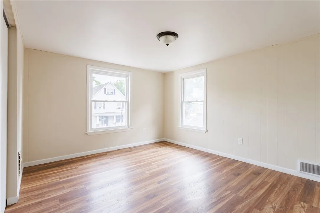 163 Lux Street, Rochester, New York 14621, Rochester, New York 14621, 3 Bedrooms Bedrooms, 6 Rooms Rooms,2 BathroomsBathrooms,Residential,For Sale,163 Lux Street, Rochester, New York 14621,R1622049