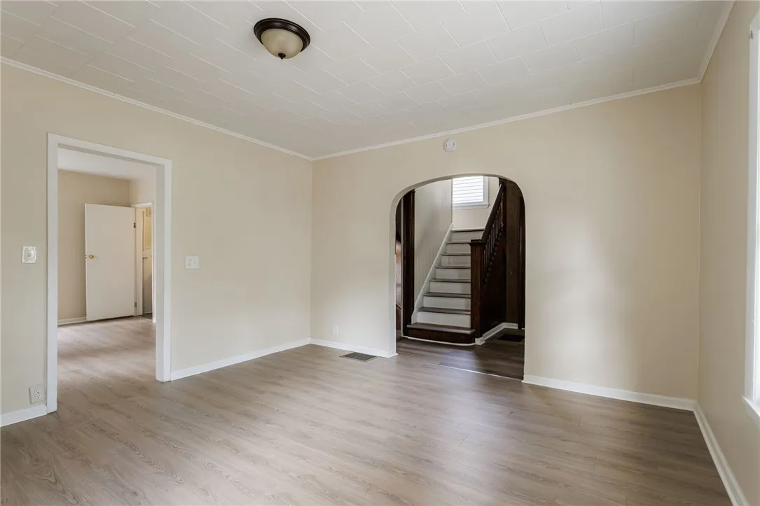 163 Lux Street, Rochester, New York 14621, Rochester, New York 14621, 3 Bedrooms Bedrooms, 6 Rooms Rooms,2 BathroomsBathrooms,Residential,For Sale,163 Lux Street, Rochester, New York 14621,R1622049