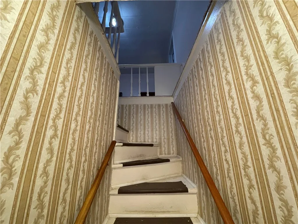 114 South Platt Street, Albion, New York 14411, Albion, New York 14411, 2 Bedrooms Bedrooms, 5 Rooms Rooms,1 BathroomBathrooms,Residential,For Sale,114 South Platt Street, Albion, New York 14411,R1621646