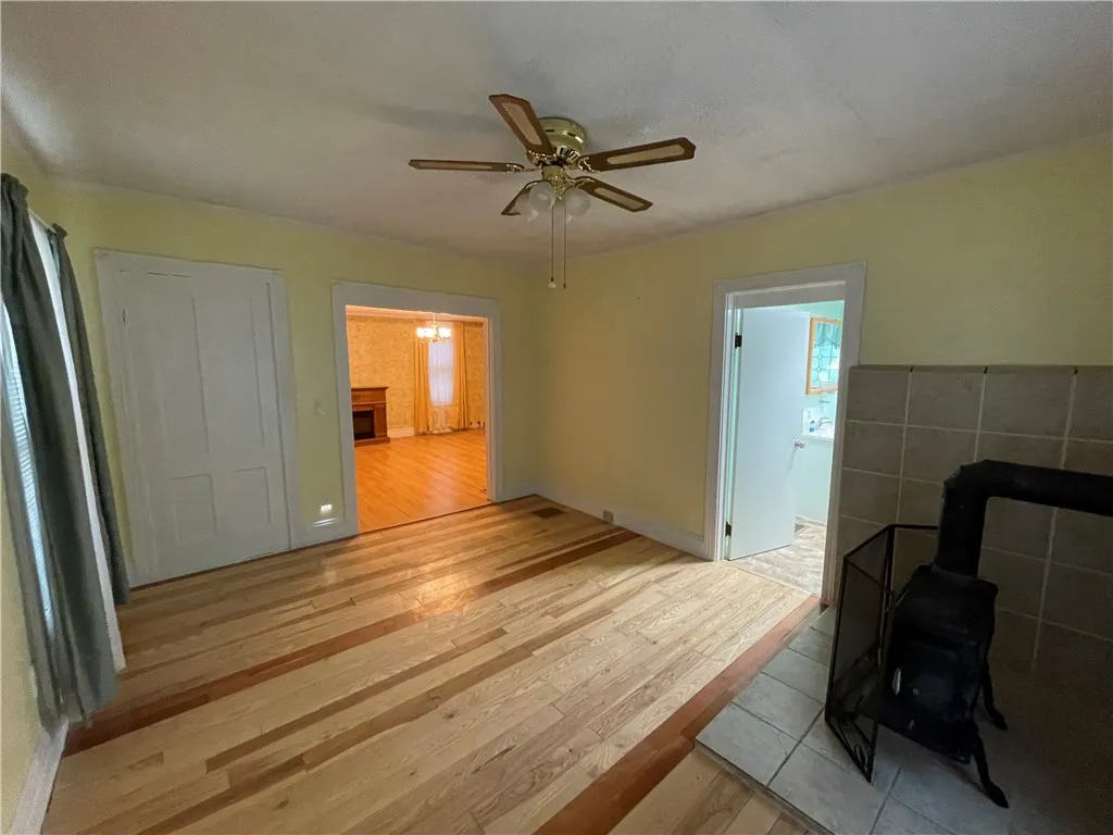 114 South Platt Street, Albion, New York 14411, Albion, New York 14411, 2 Bedrooms Bedrooms, 5 Rooms Rooms,1 BathroomBathrooms,Residential,For Sale,114 South Platt Street, Albion, New York 14411,R1621646