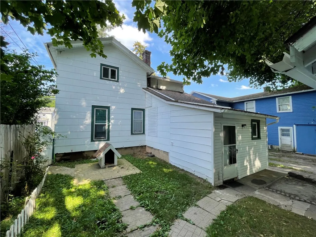 114 South Platt Street, Albion, New York 14411, Albion, New York 14411, 2 Bedrooms Bedrooms, 5 Rooms Rooms,1 BathroomBathrooms,Residential,For Sale,114 South Platt Street, Albion, New York 14411,R1621646