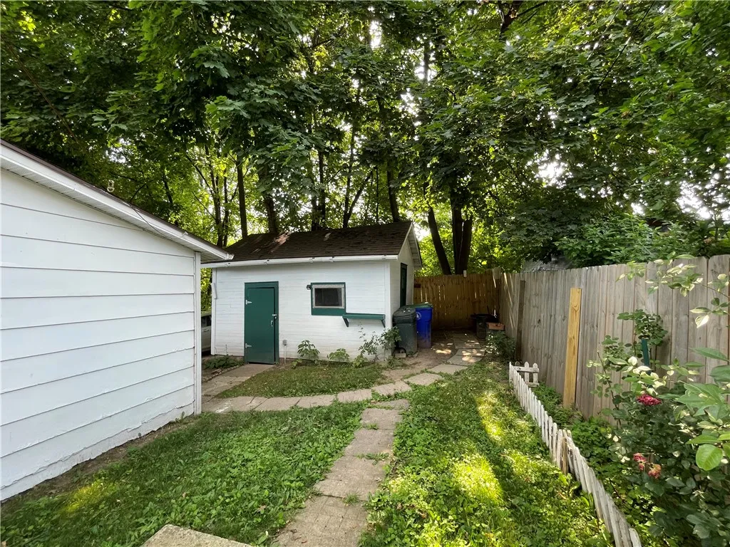 114 South Platt Street, Albion, New York 14411, Albion, New York 14411, 2 Bedrooms Bedrooms, 5 Rooms Rooms,1 BathroomBathrooms,Residential,For Sale,114 South Platt Street, Albion, New York 14411,R1621646