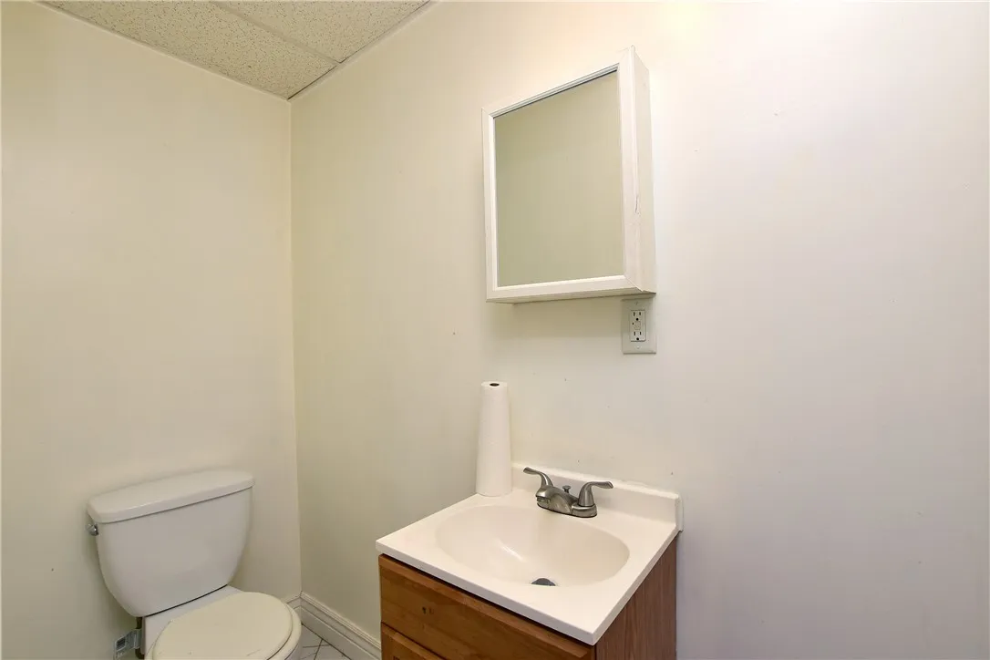 20 Franklin Street, Binghamton, New York 13905, Binghamton, New York 13905, 3 Bedrooms Bedrooms, 6 Rooms Rooms,1 BathroomBathrooms,Residential,For Sale,20 Franklin Street, Binghamton, New York 13905,R1622707