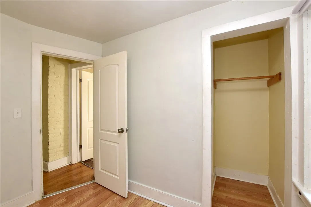 20 Franklin Street, Binghamton, New York 13905, Binghamton, New York 13905, 3 Bedrooms Bedrooms, 6 Rooms Rooms,1 BathroomBathrooms,Residential,For Sale,20 Franklin Street, Binghamton, New York 13905,R1622707