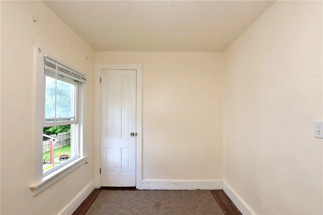 20 Franklin Street, Binghamton, New York 13905, Binghamton, New York 13905, 3 Bedrooms Bedrooms, 6 Rooms Rooms,1 BathroomBathrooms,Residential,For Sale,20 Franklin Street, Binghamton, New York 13905,R1622707