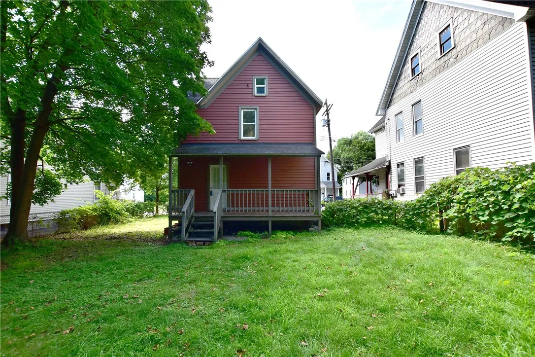 20 Franklin Street, Binghamton, New York 13905, Binghamton, New York 13905, 3 Bedrooms Bedrooms, 6 Rooms Rooms,1 BathroomBathrooms,Residential,For Sale,20 Franklin Street, Binghamton, New York 13905,R1622707