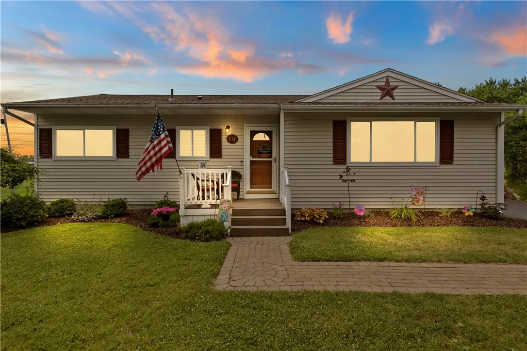 111 Crimson Bramble Road, Henrietta, New York 1462, Henrietta, New York 14623, 3 Bedrooms Bedrooms, 5 Rooms Rooms,1 BathroomBathrooms,Residential,For Sale,111 Crimson Bramble Road, Henrietta, New York 1462,R1616204