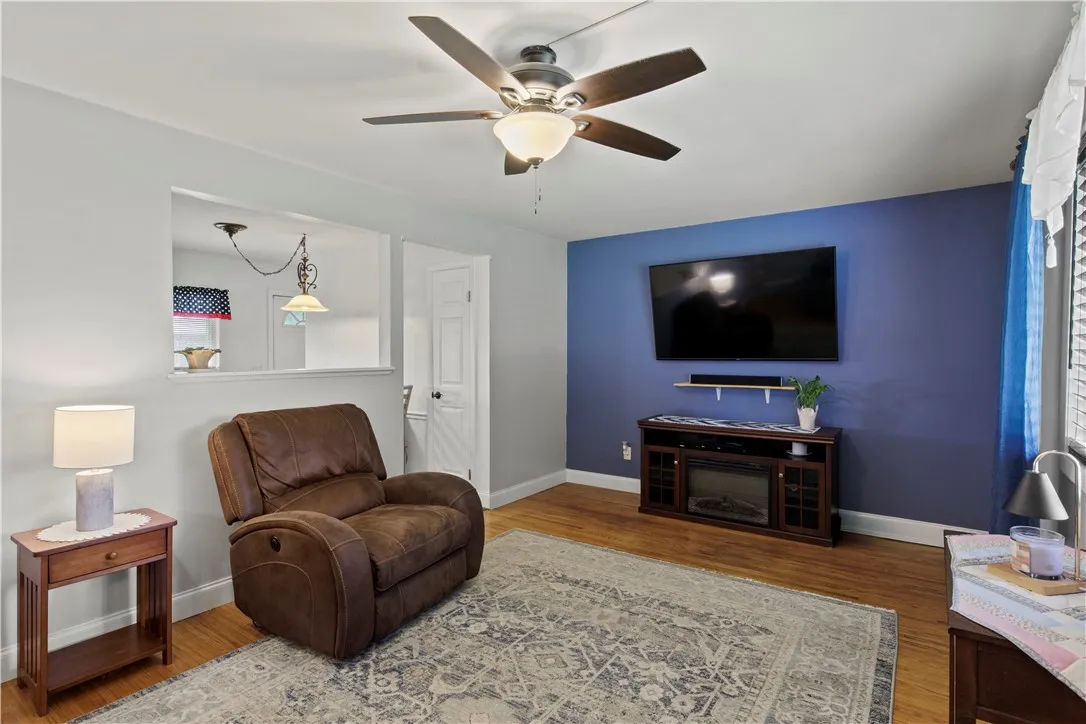 111 Crimson Bramble Road, Henrietta, New York 1462, Henrietta, New York 14623, 3 Bedrooms Bedrooms, 5 Rooms Rooms,1 BathroomBathrooms,Residential,For Sale,111 Crimson Bramble Road, Henrietta, New York 1462,R1616204