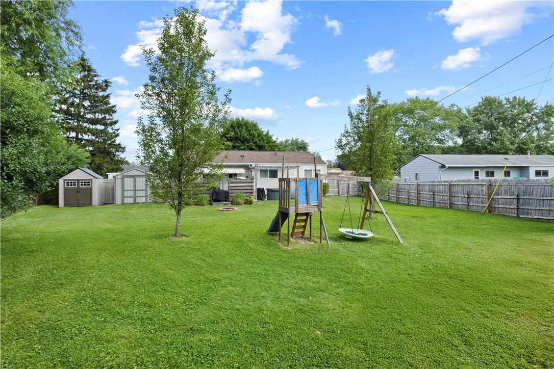 111 Crimson Bramble Road, Henrietta, New York 1462, Henrietta, New York 14623, 3 Bedrooms Bedrooms, 5 Rooms Rooms,1 BathroomBathrooms,Residential,For Sale,111 Crimson Bramble Road, Henrietta, New York 1462,R1616204