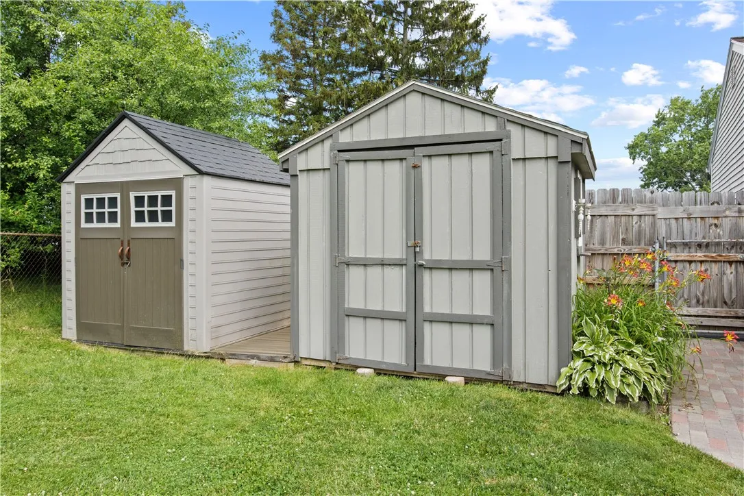 111 Crimson Bramble Road, Henrietta, New York 1462, Henrietta, New York 14623, 3 Bedrooms Bedrooms, 5 Rooms Rooms,1 BathroomBathrooms,Residential,For Sale,111 Crimson Bramble Road, Henrietta, New York 1462,R1616204